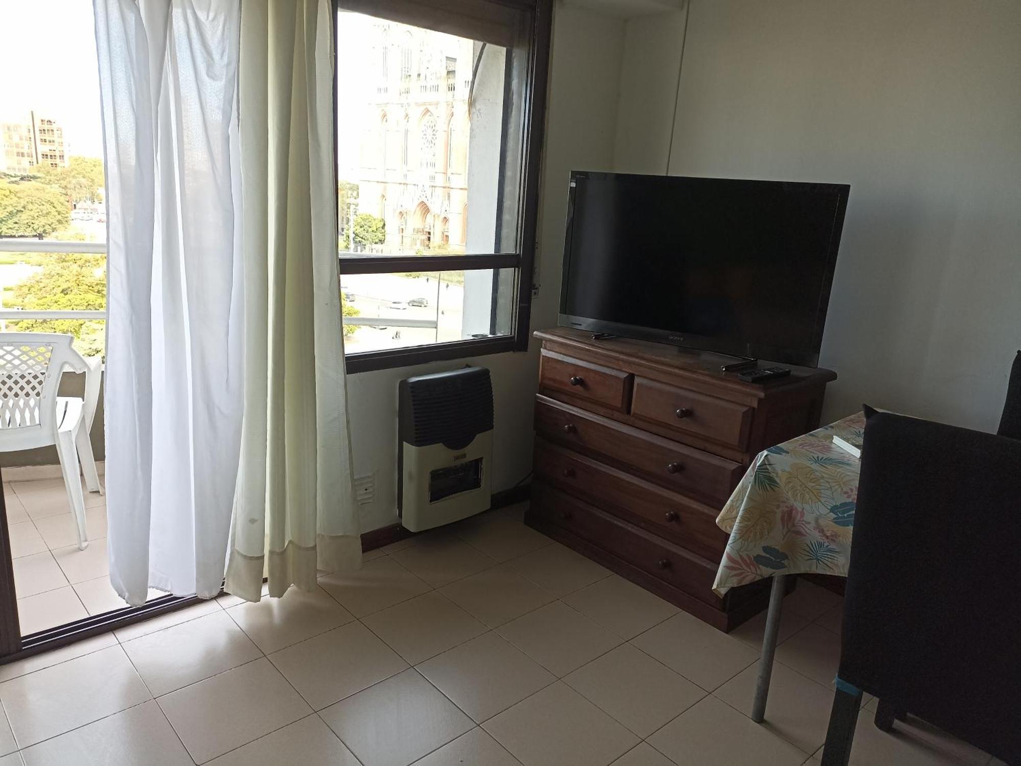 Departamento Plaza Moreno Con Balcon La Plata Exteriör bild